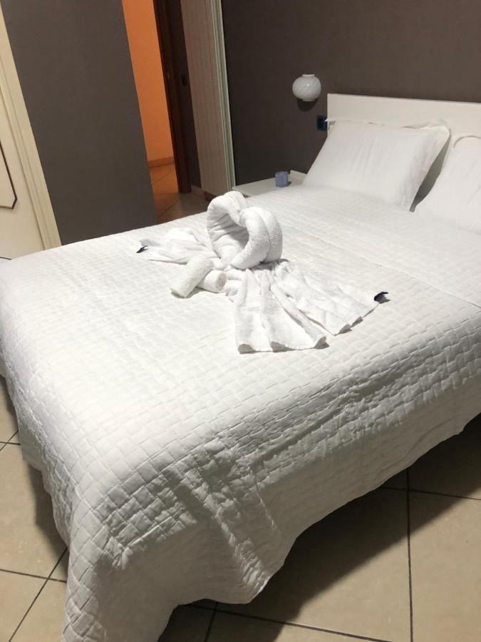 Hotel Taj Bettolle Luaran gambar