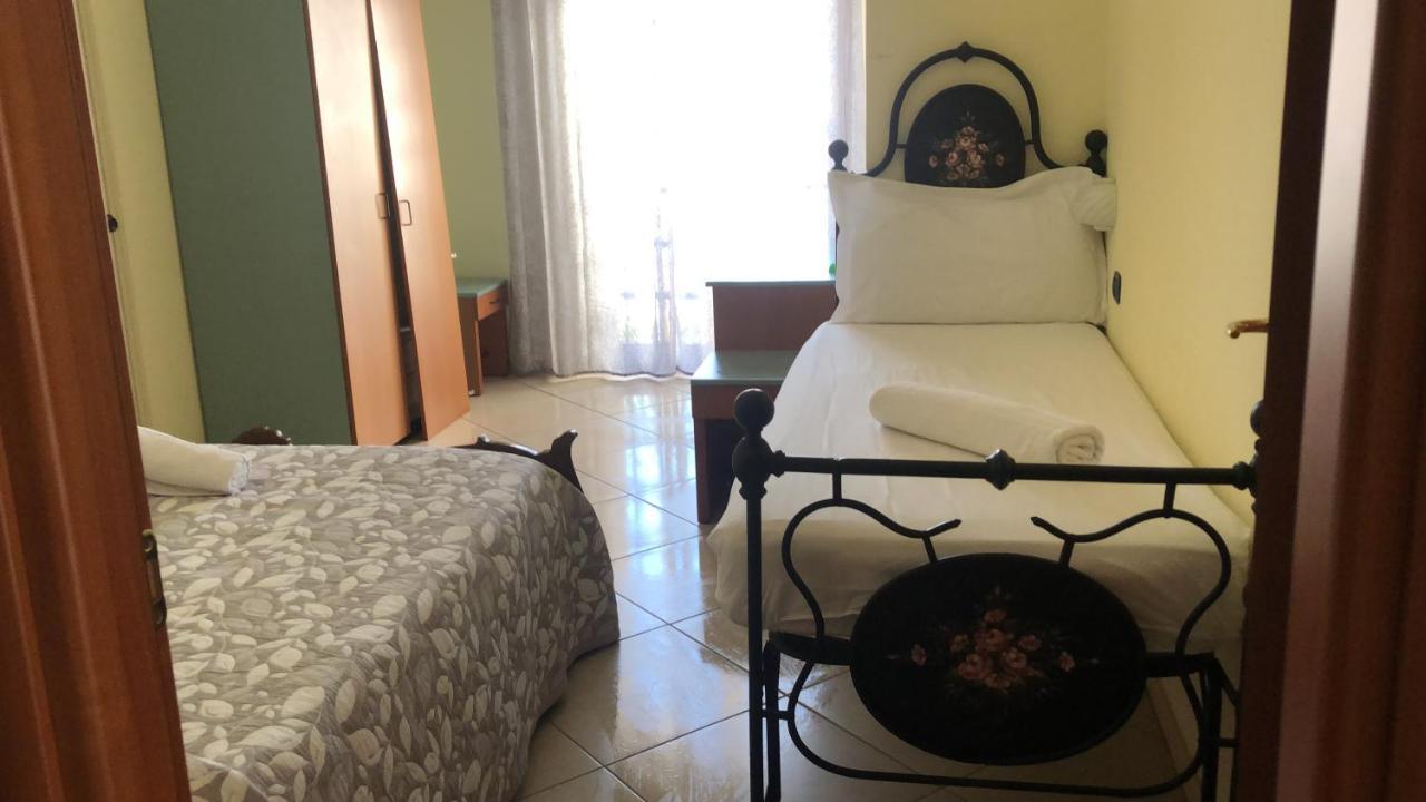 Hotel Taj Bettolle Luaran gambar